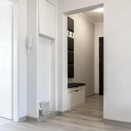 Apartment Quadratum By Renters *