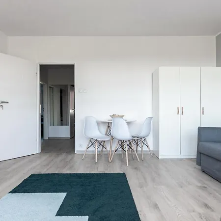 Apartment Quadratum By Renters *